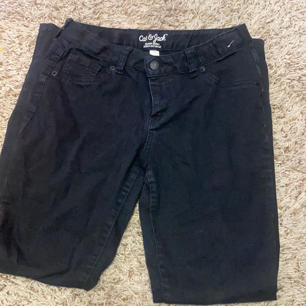 black skinny jeans